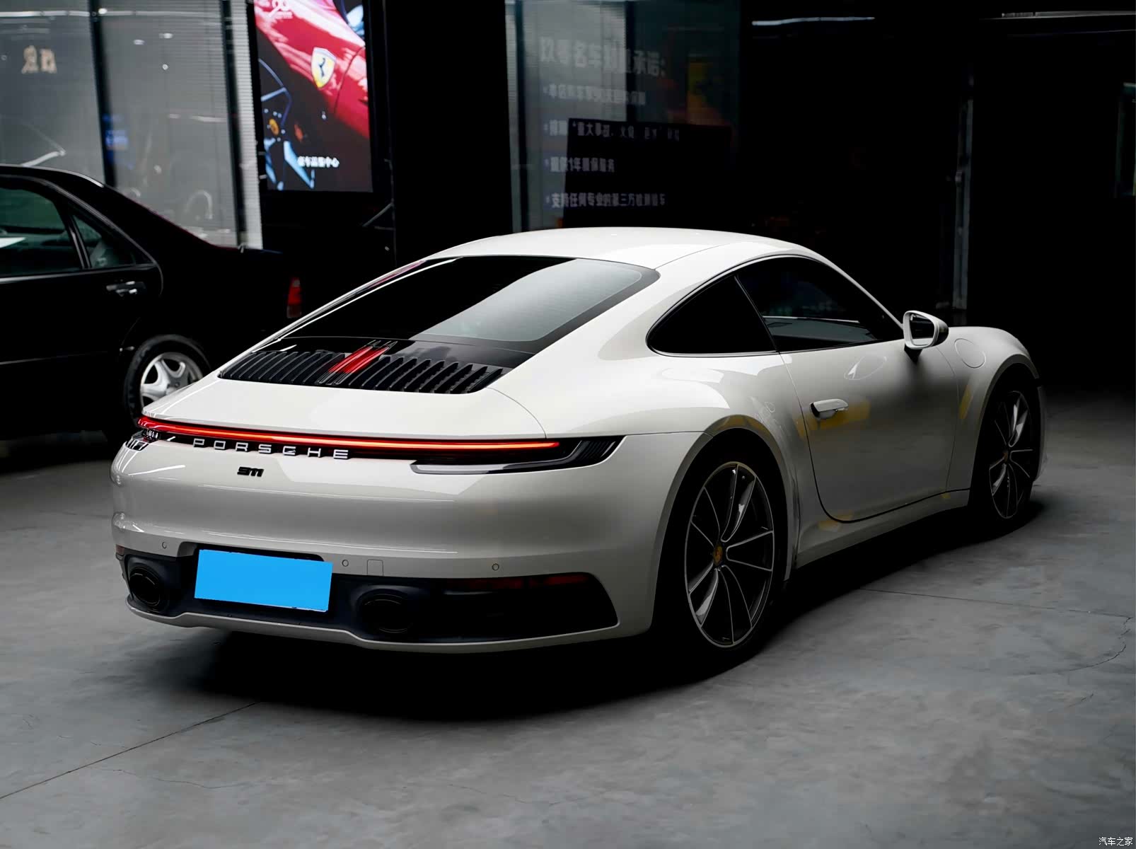 Porsche 911, 2023 7