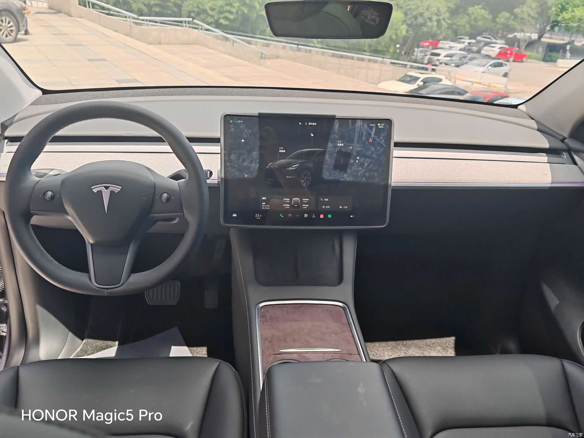 Tesla Model Y, 2024 11