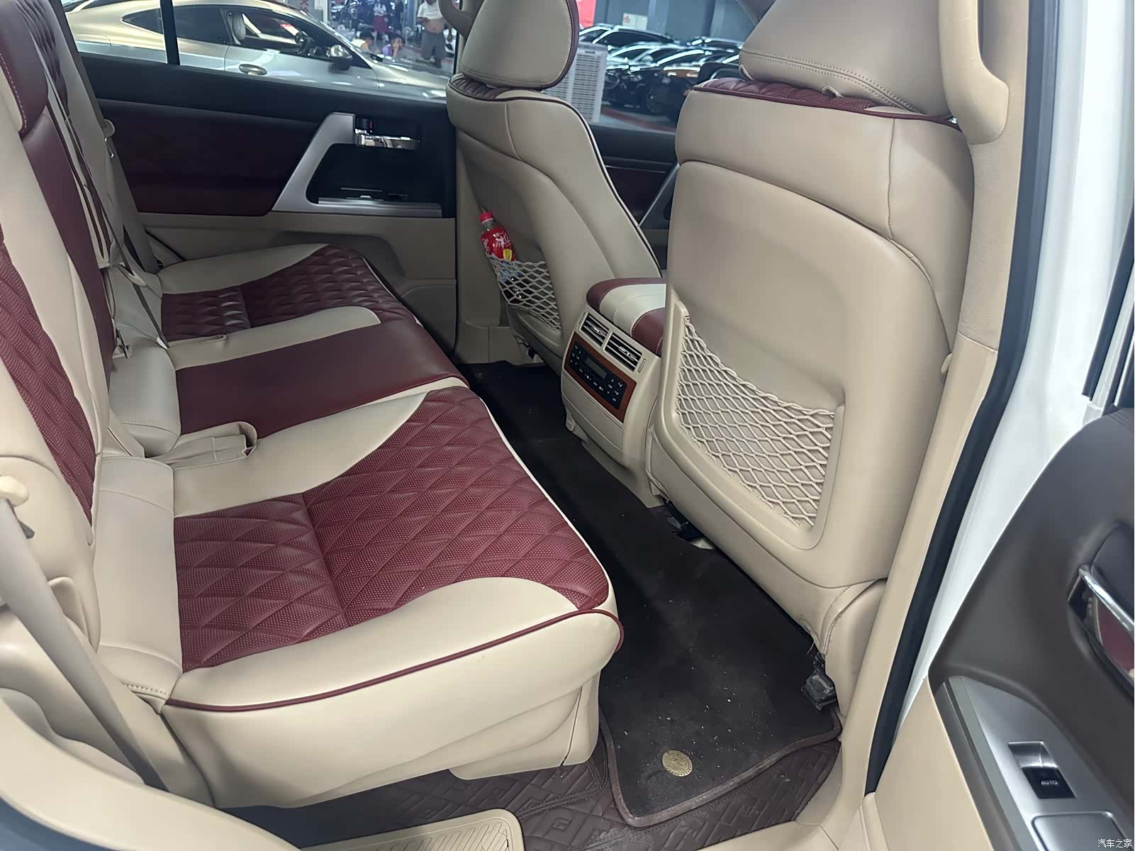 Toyota Land Cruiser, 2013 14