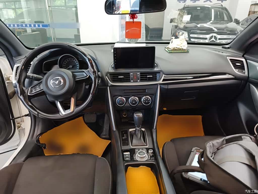 Mazda CX-4, 2018 10