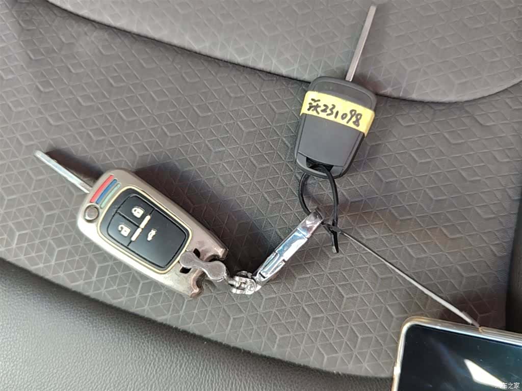 Chevrolet 320, 2019 9