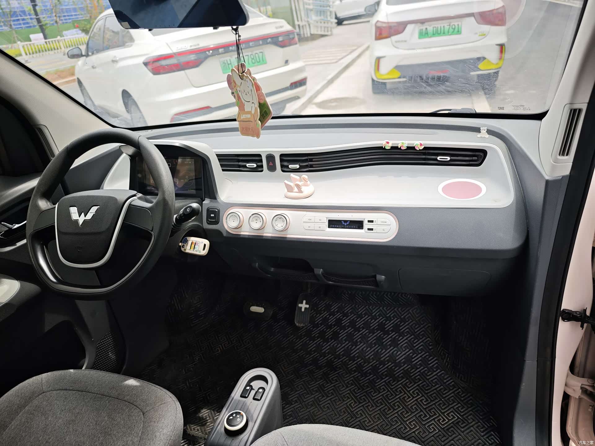 Wuling MINIEV, 2022 8