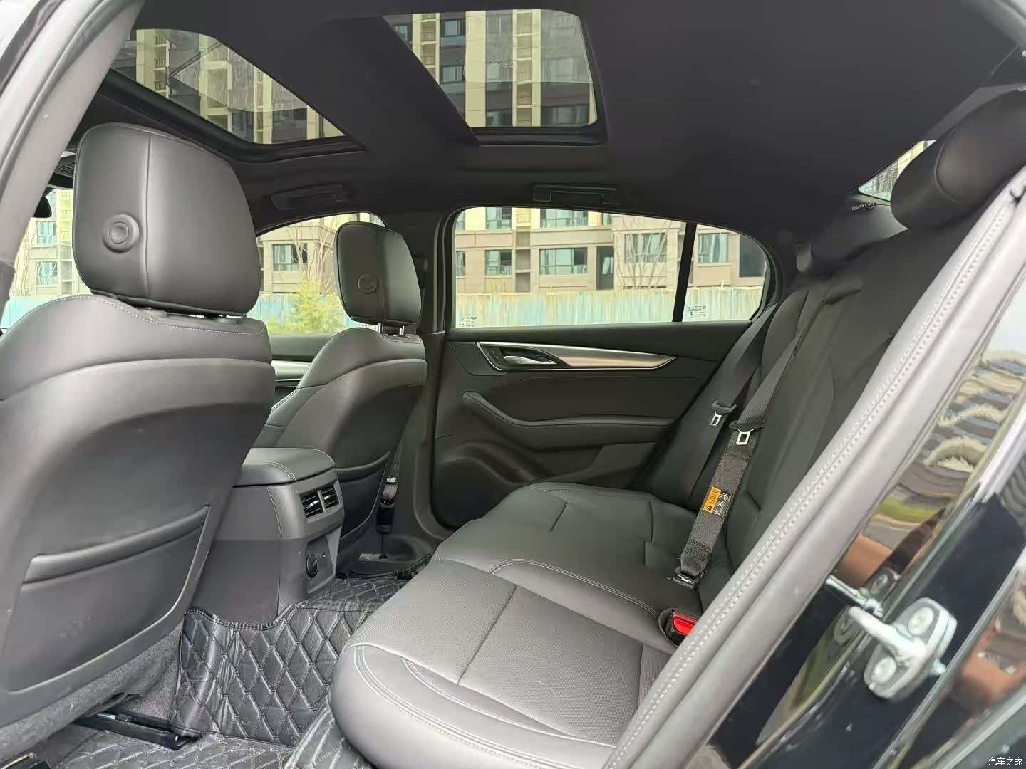 Cadillac CT5, 2025 6