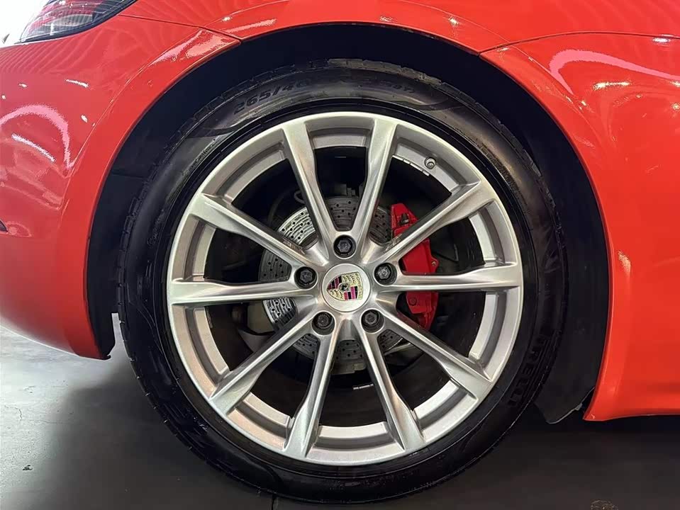 Porsche 718