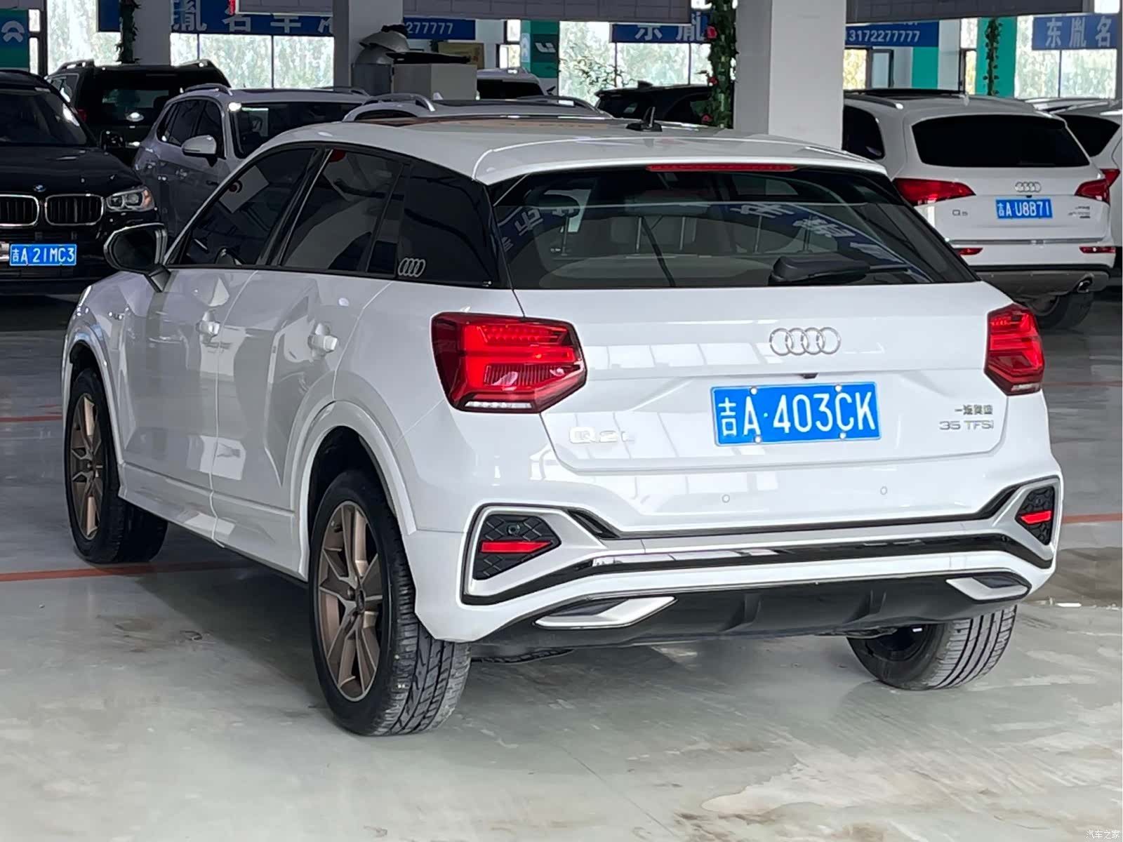 Audi Q2L, 2023 6