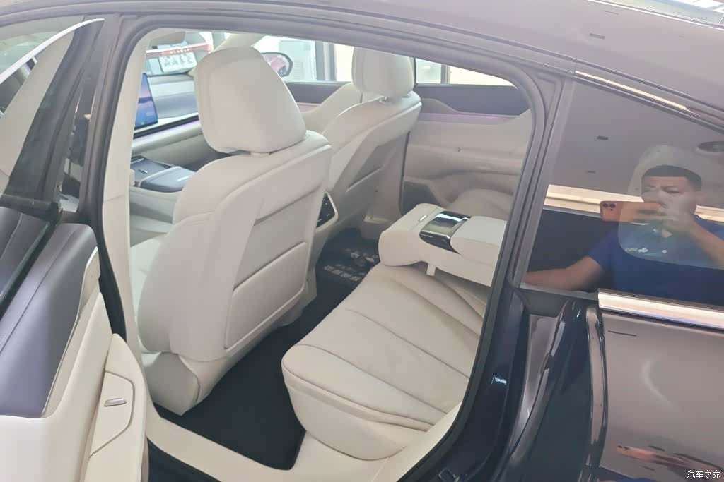 Buick L7, 2025 11