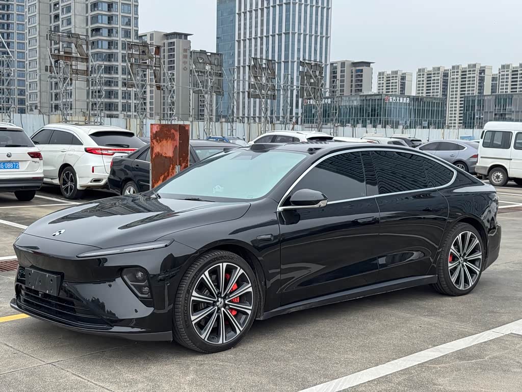 NIO ET7