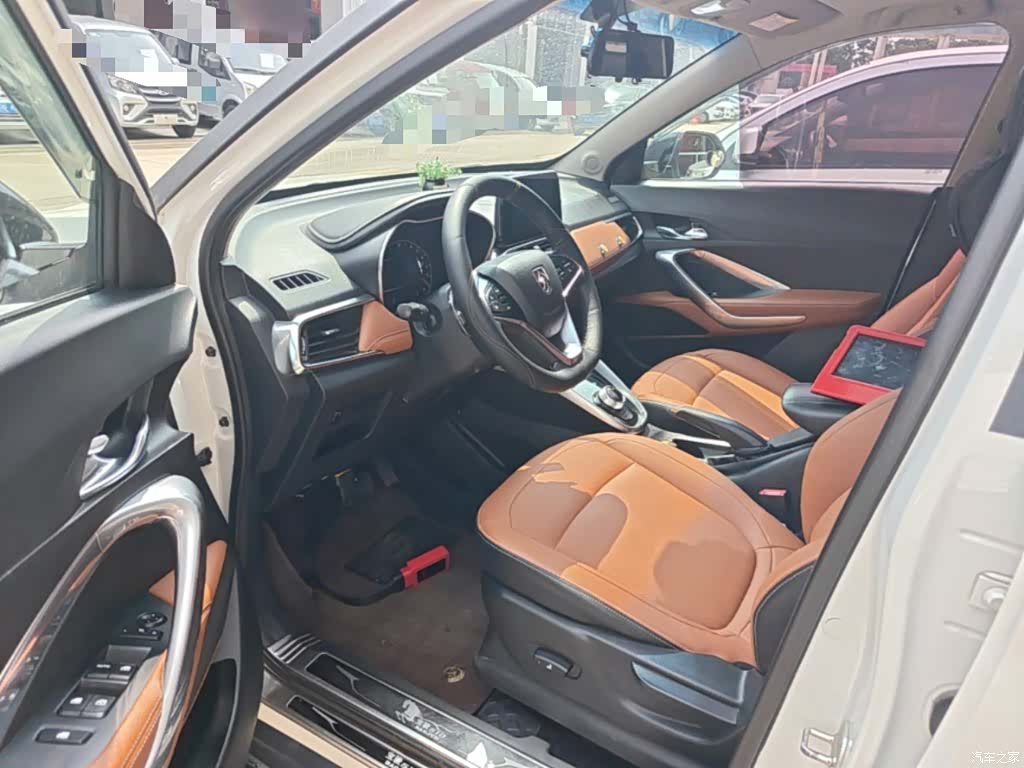 Wuling 510, 2017 16