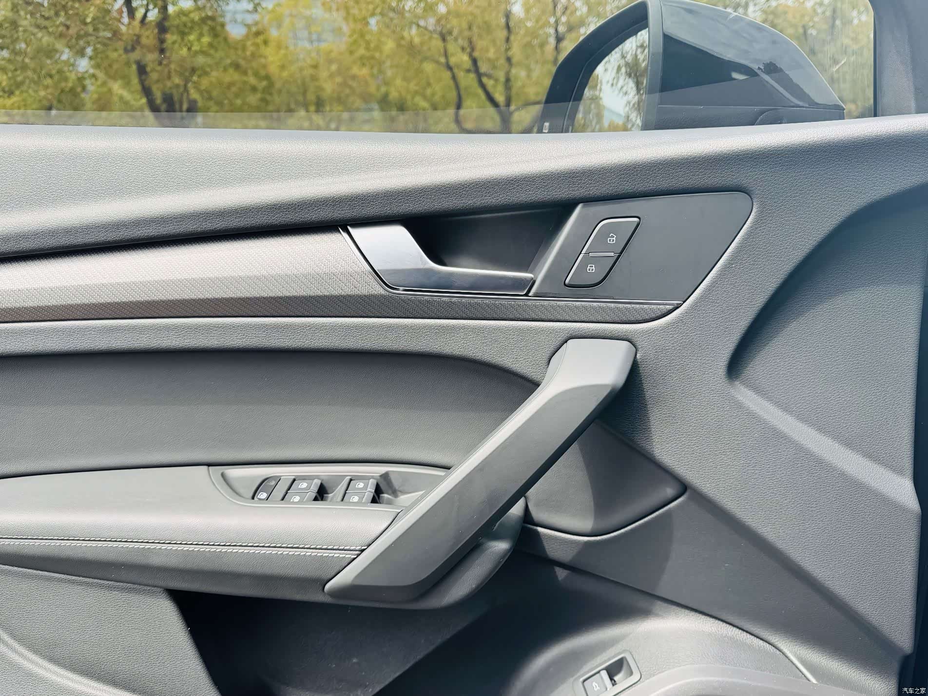 Audi Q5L, 2022 14