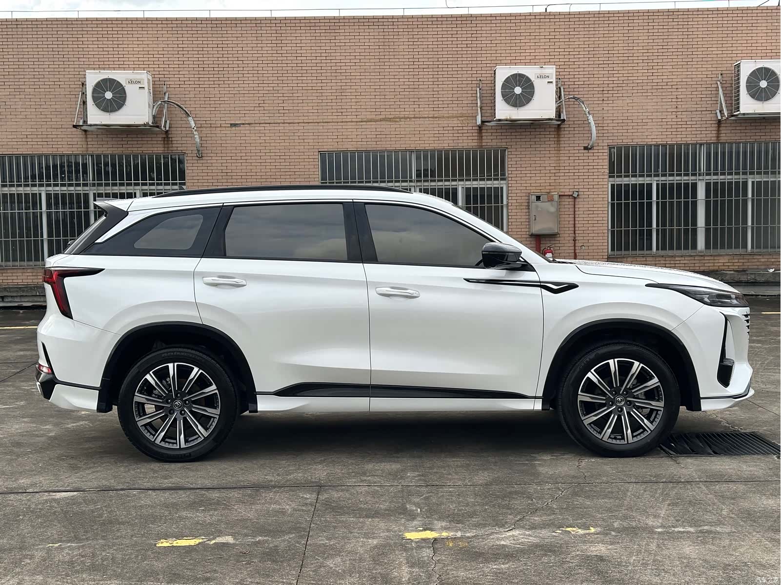 Changan CS75, 2023 4