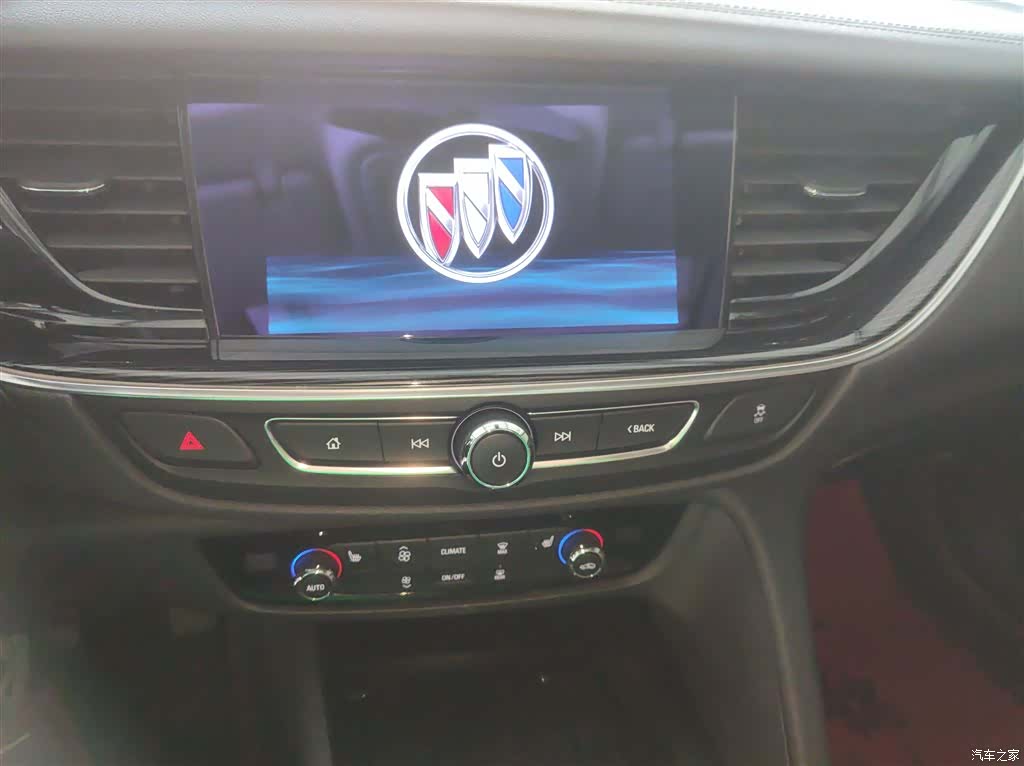 Buick Regal, 2021 13