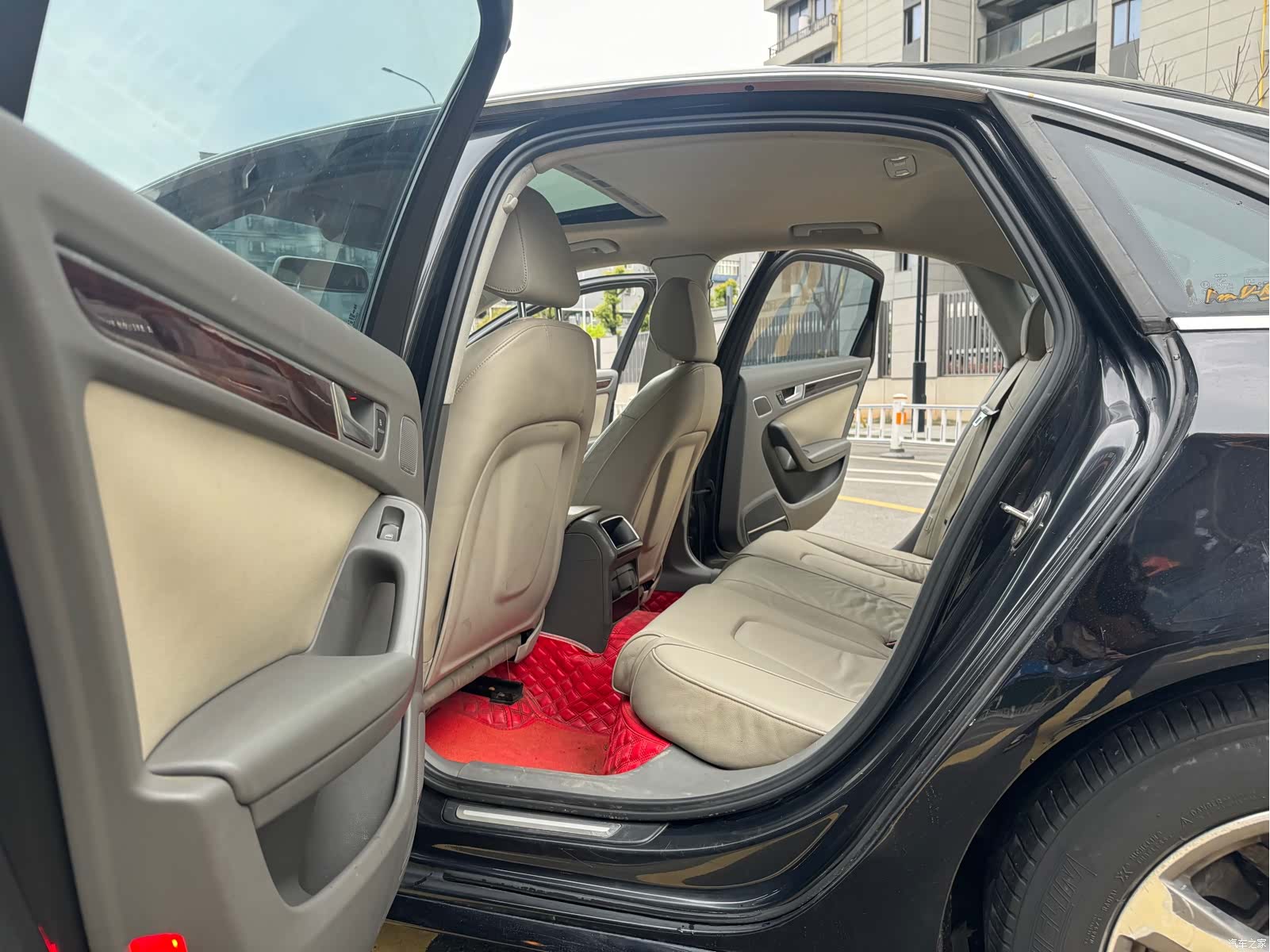 Audi A4L, 2011 9
