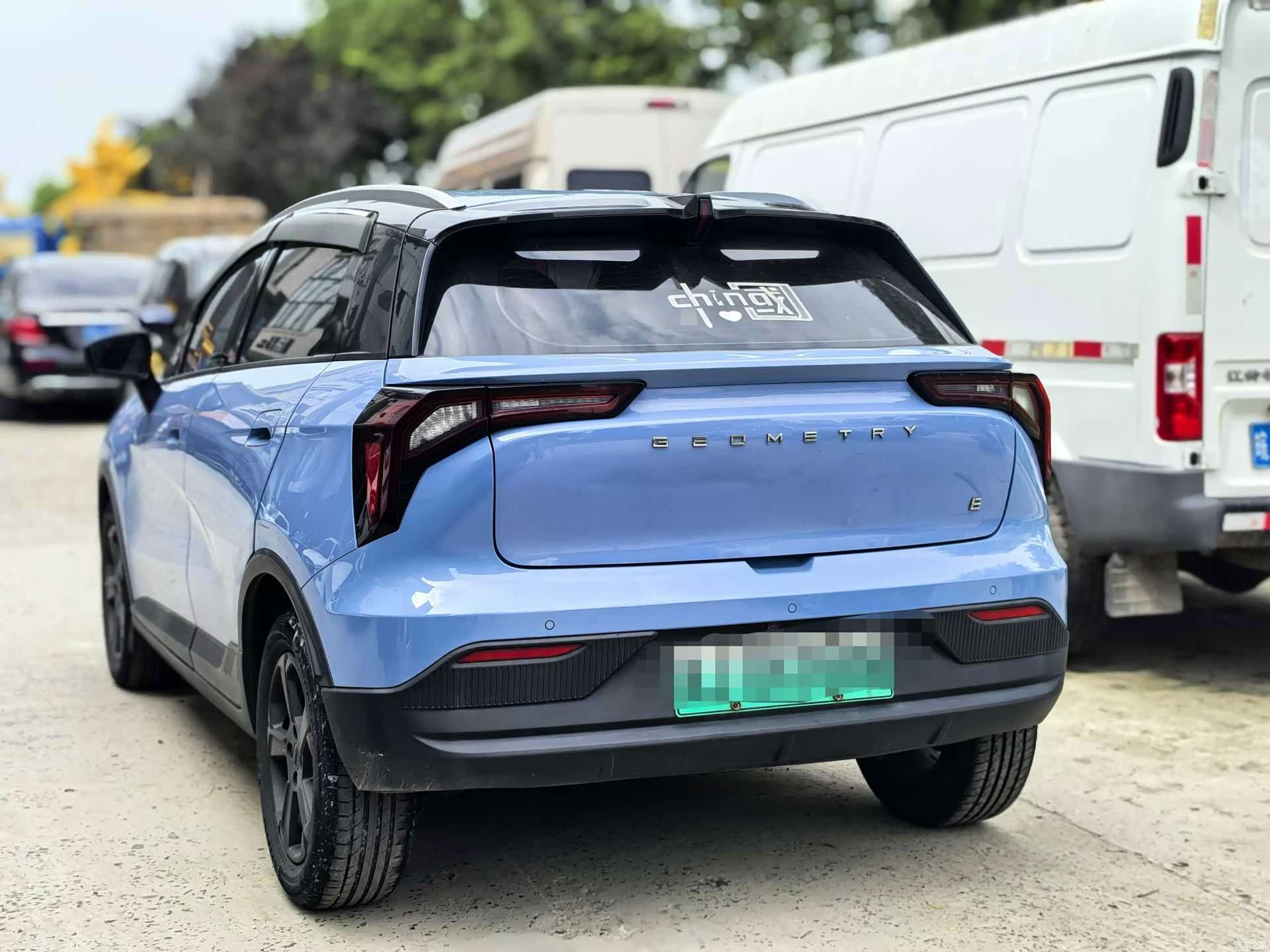 Geely E, 2022 13