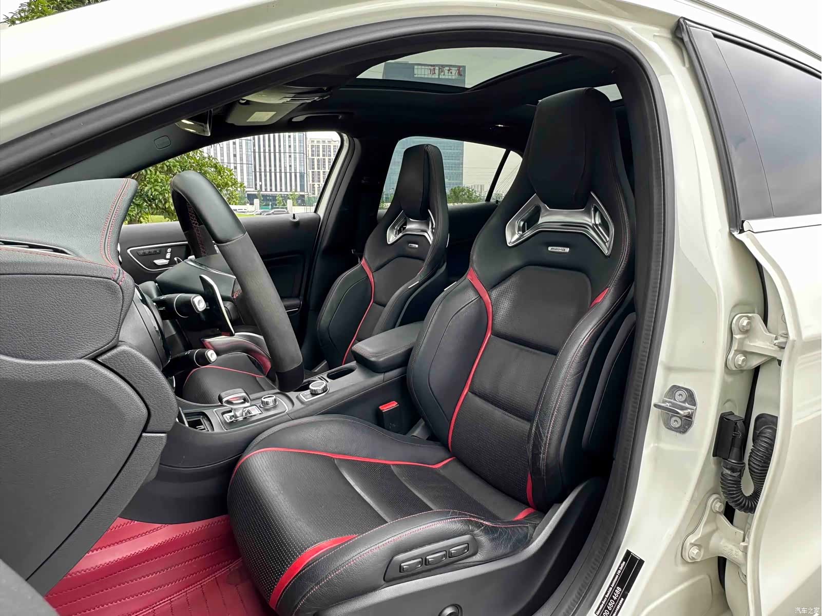 Mercedes-Benz GLA, 2018 10