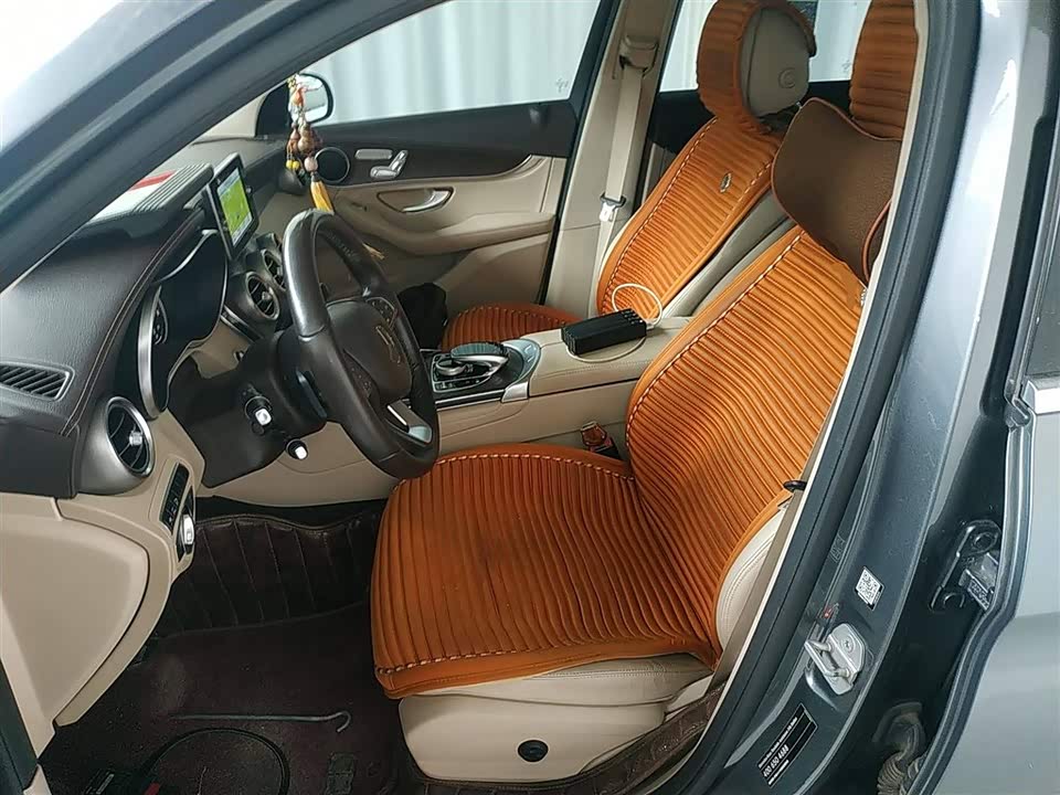 Mercedes-Benz GLC Mercedes-Benz GLC
