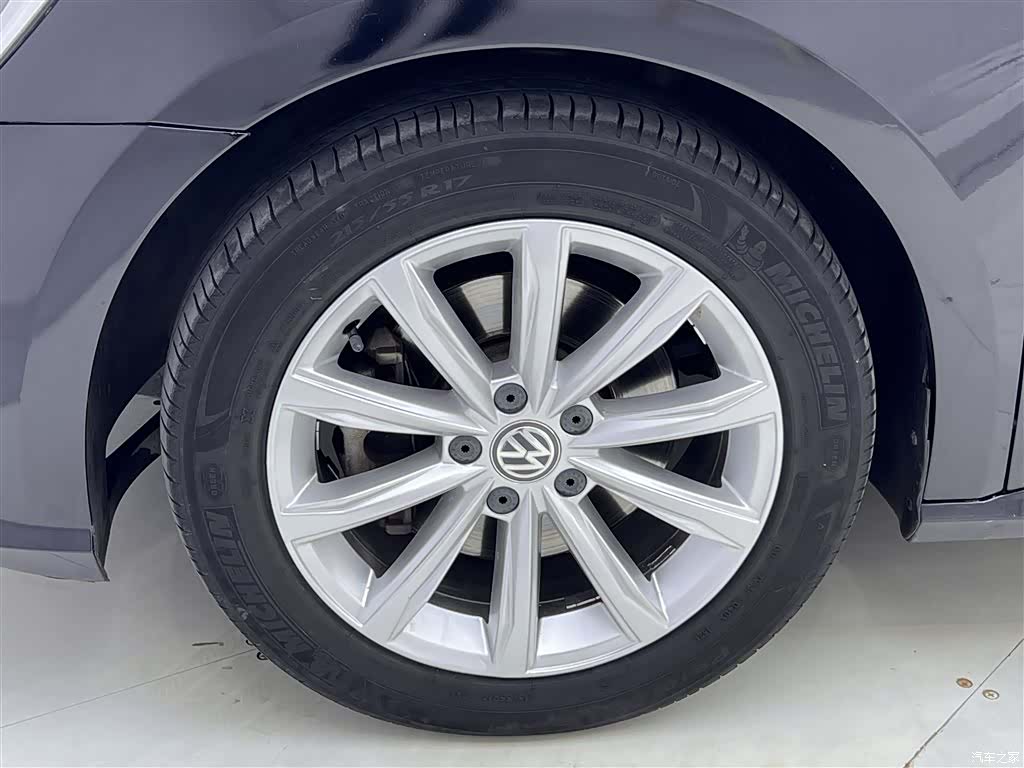 Volkswagen Passat, 2017 11