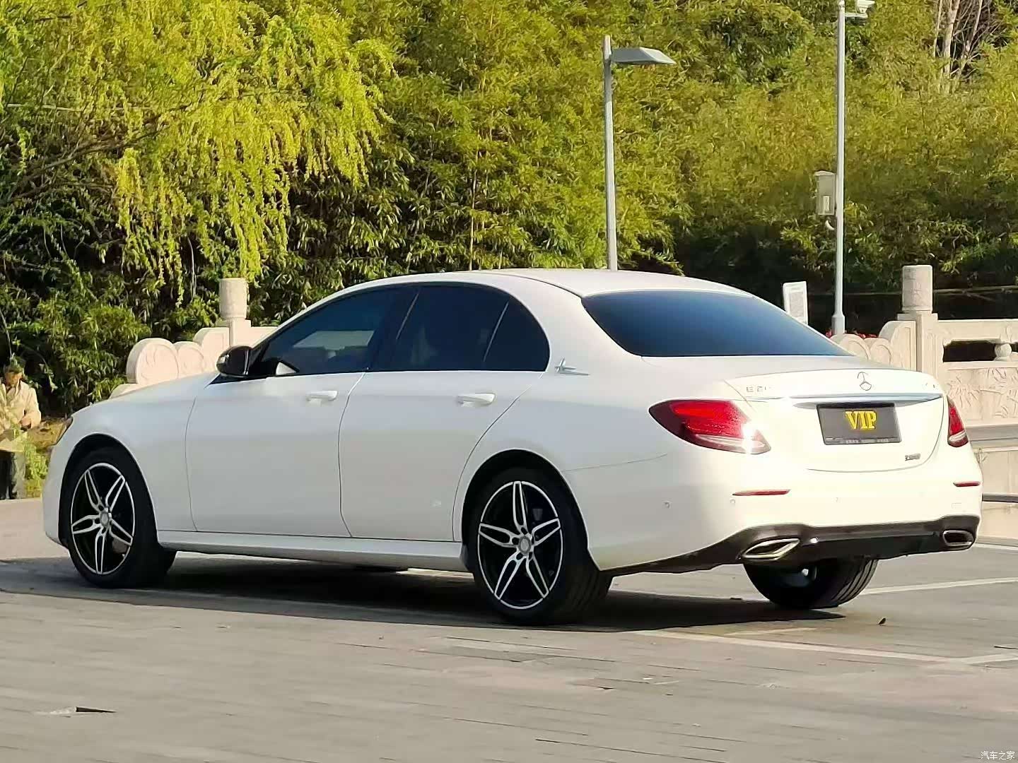 Mercedes-Benz E-Class, 2017 3