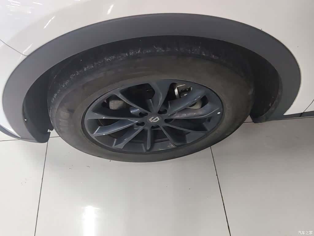 Leapmotor C11, 2023 23