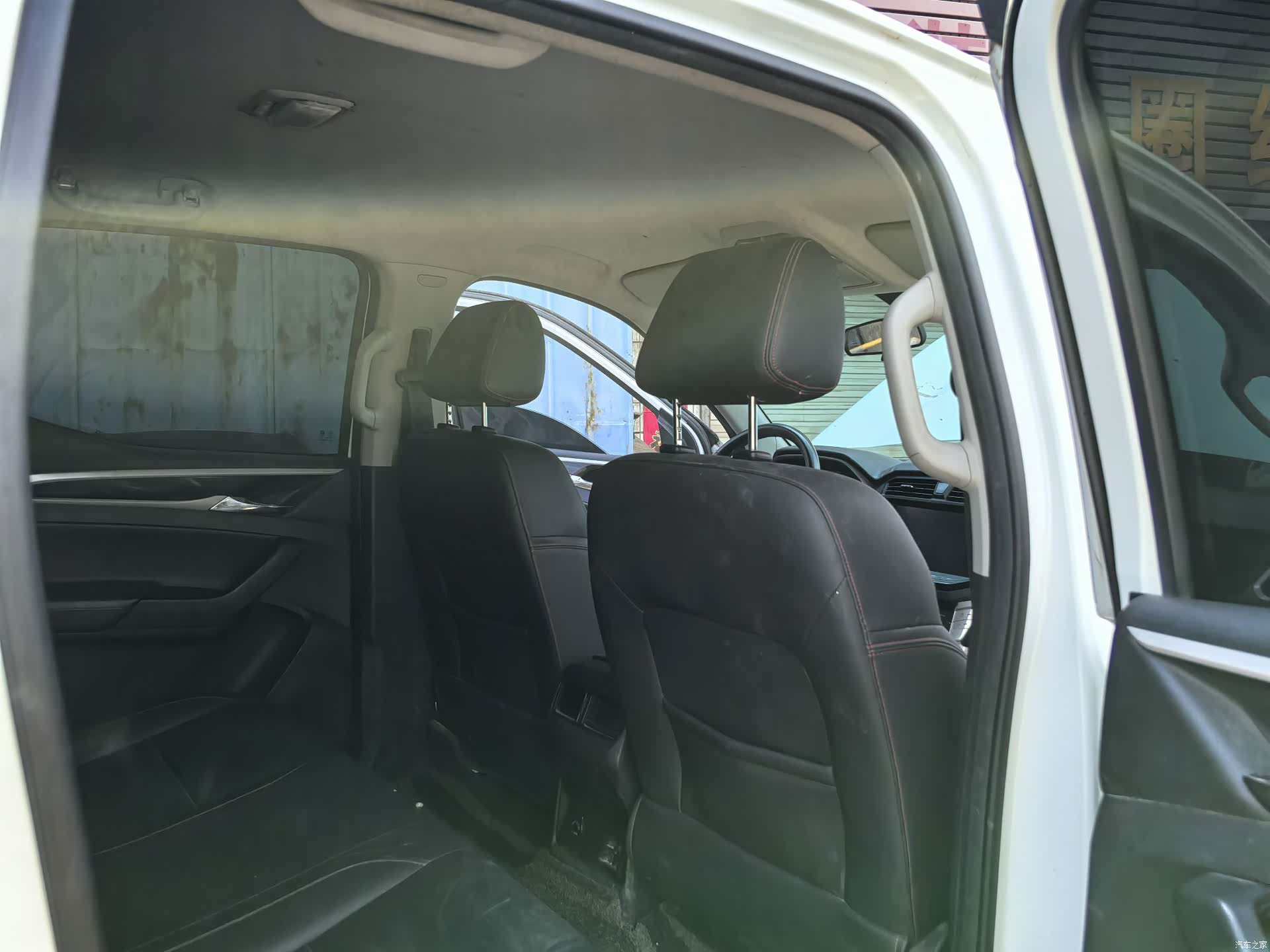 Maxus T60, 2019 25