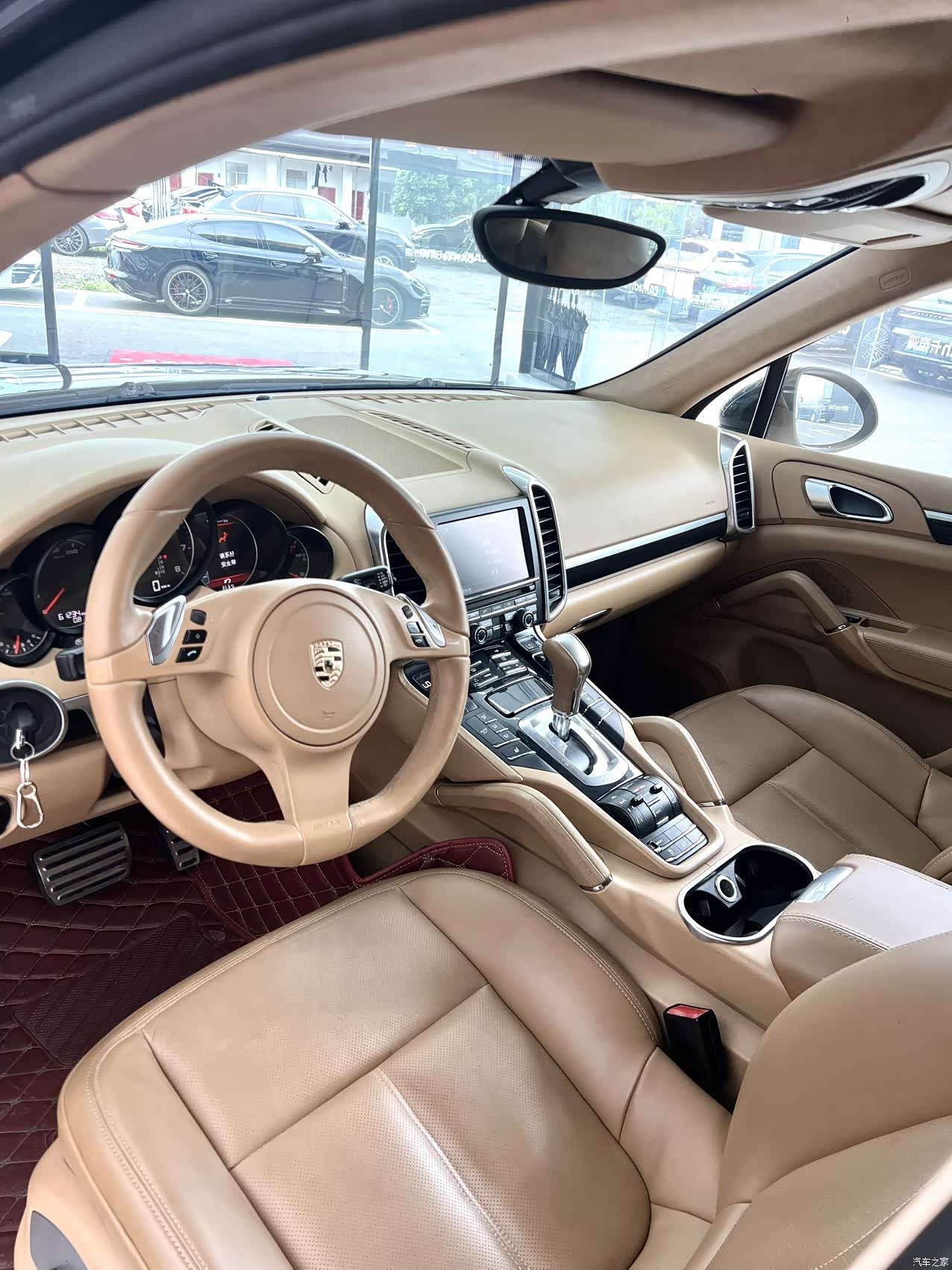 Porsche Cayenne, 2012 6