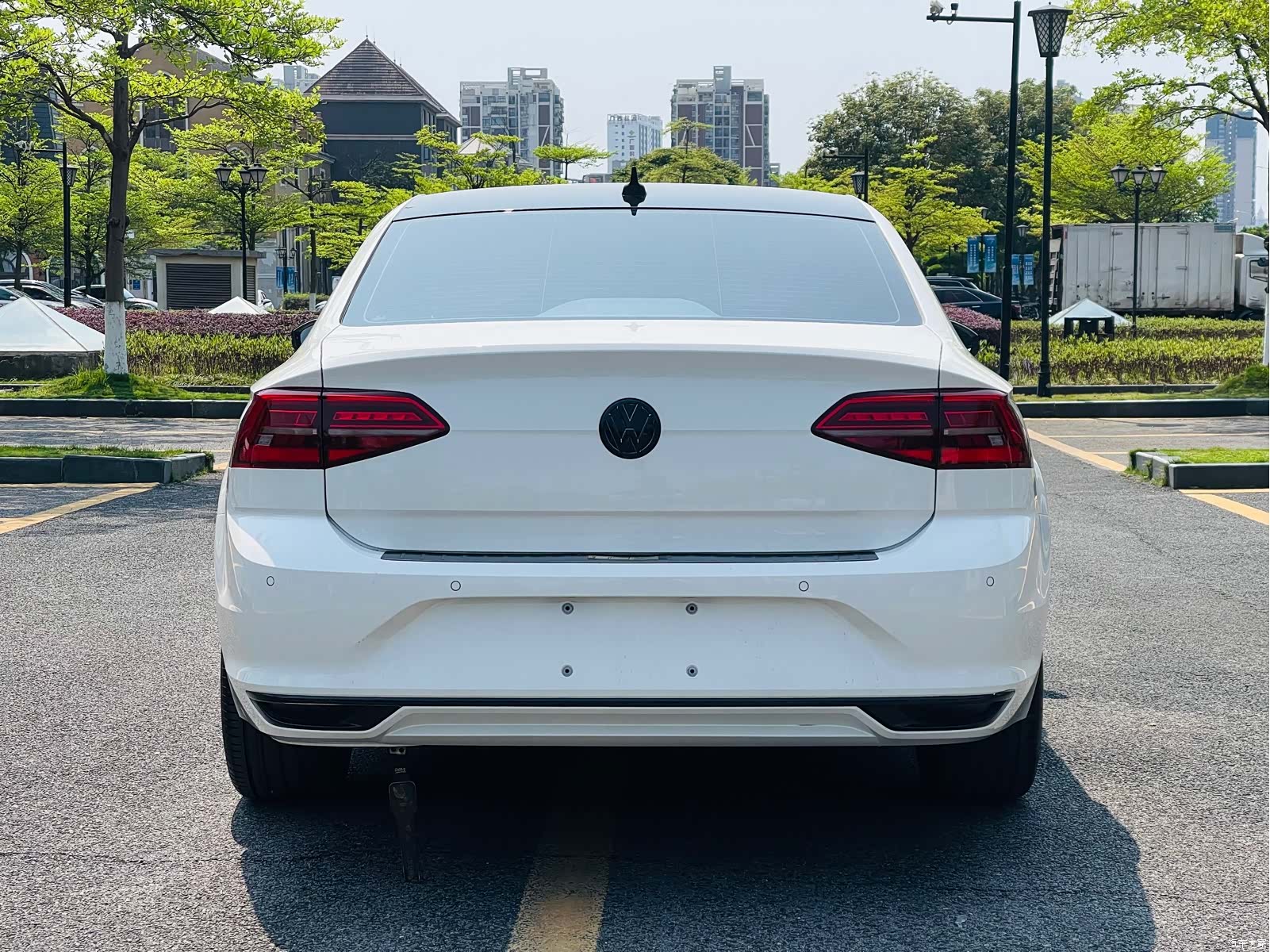 Volkswagen Lamando, 2021 все фото