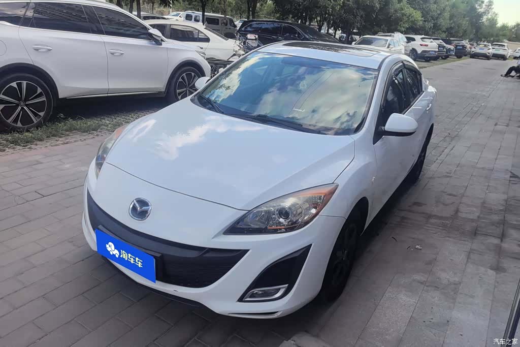 Mazda 3, 2014 1