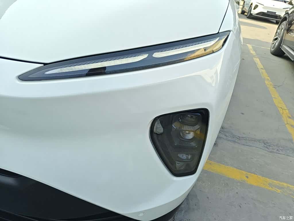 NIO ES8, 2023 24