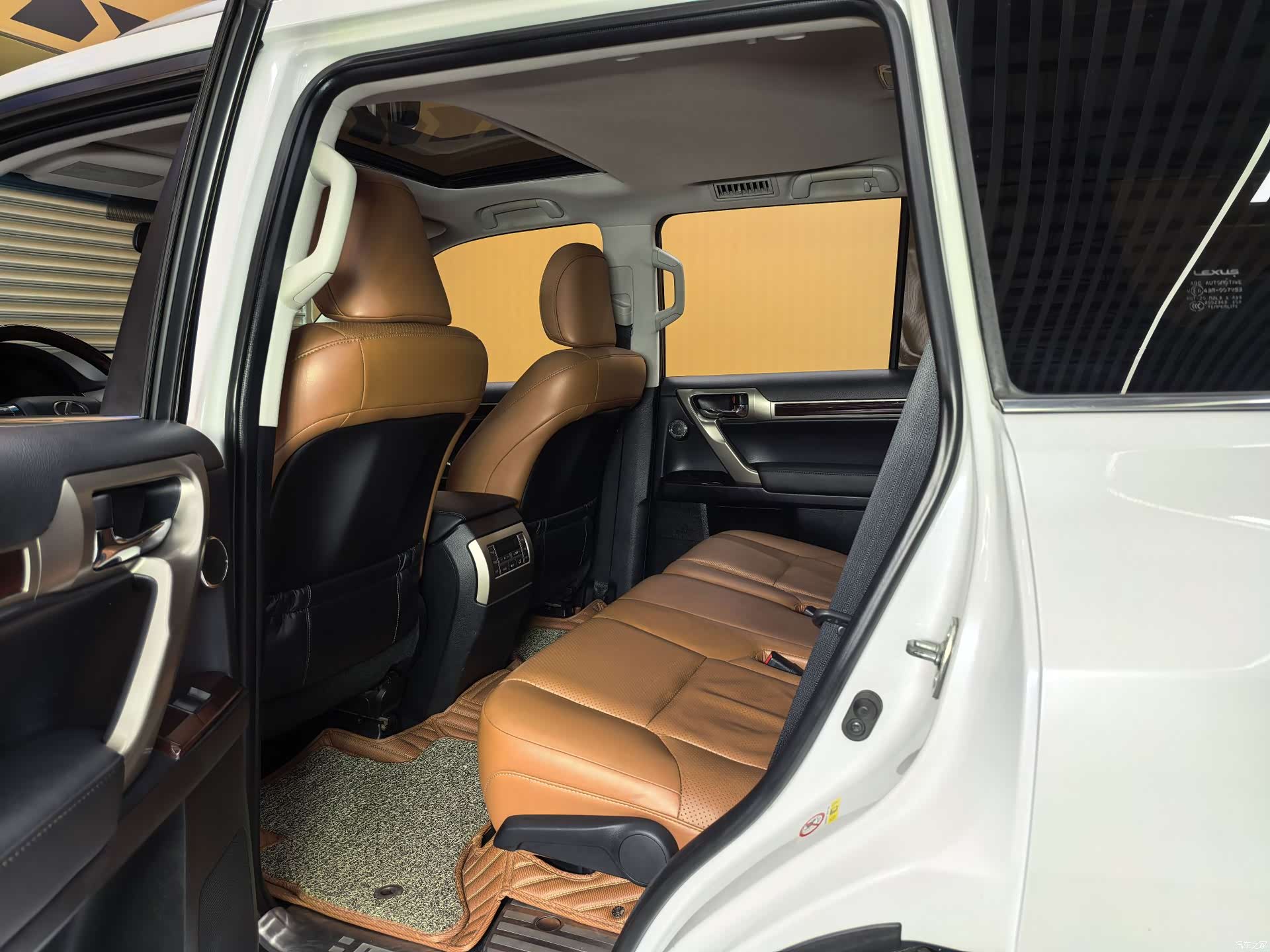 Lexus GX, 2016 11