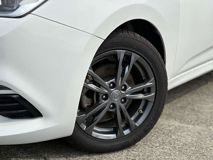 Changan Eado DT 2019 1.6L МКПП shu xiang xing China VI
