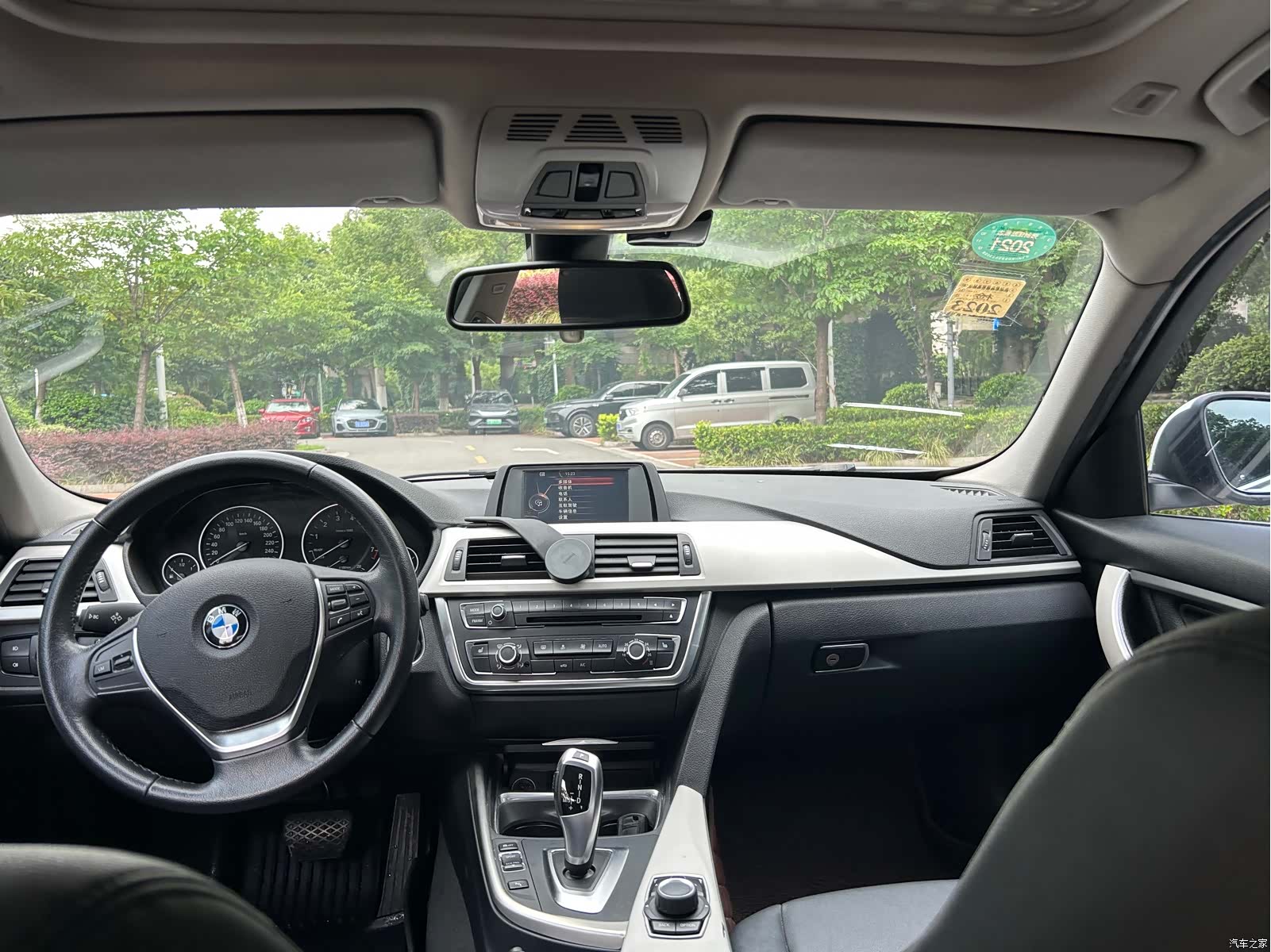 BMW 3 Series, 2015 8