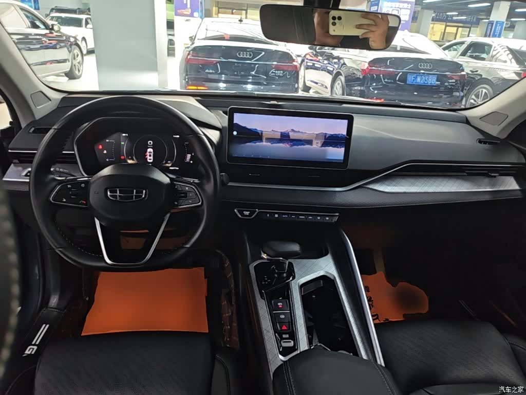 Geely Preface, 2022 10