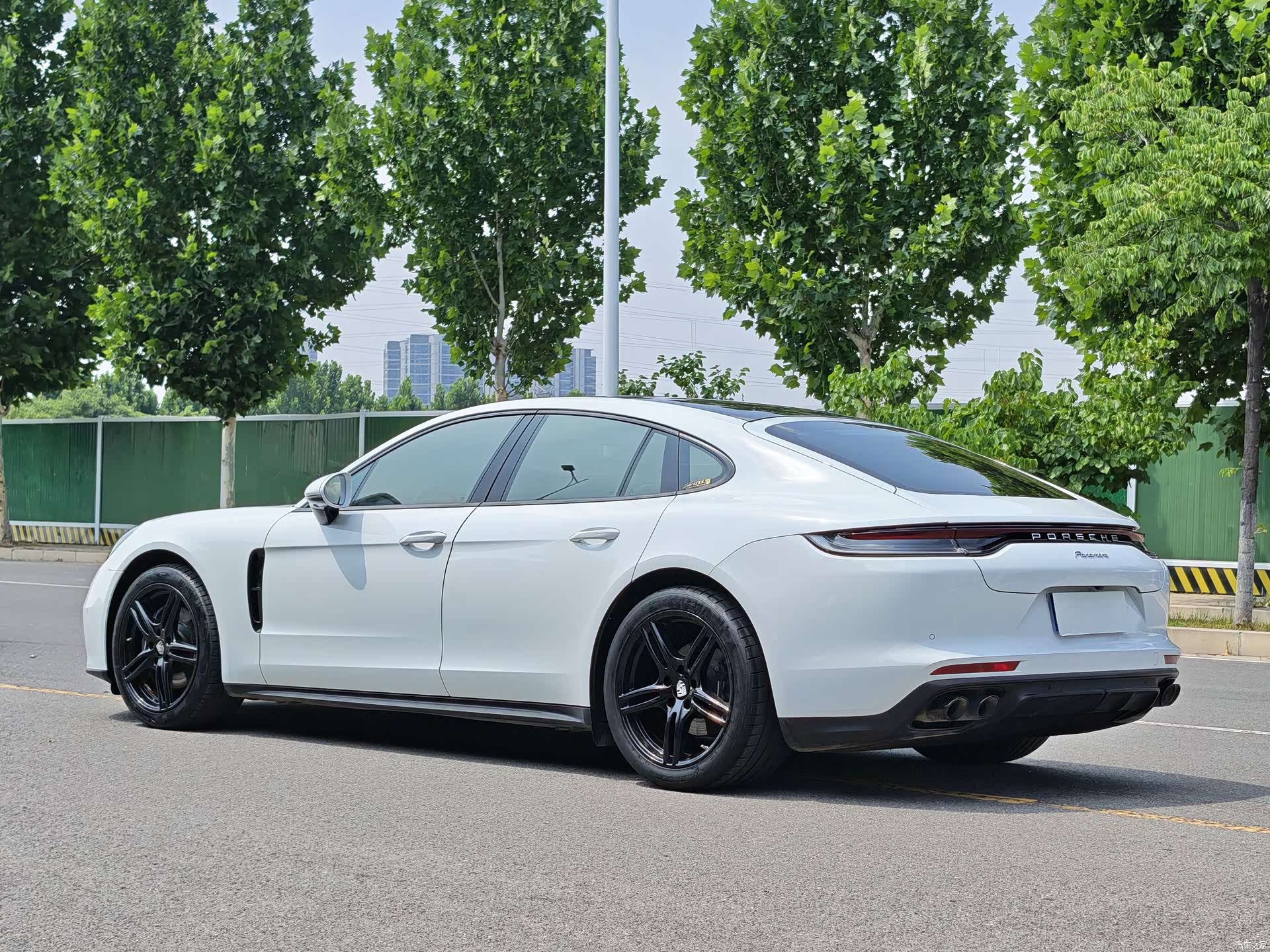 Porsche Panamera, 2023 14