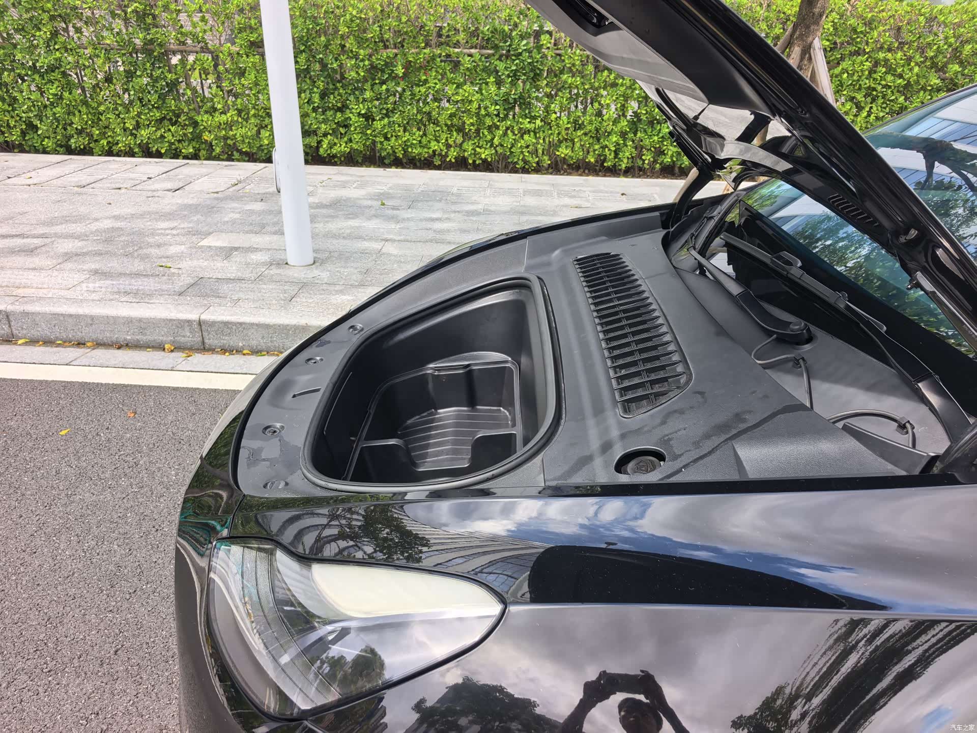 Tesla Model Y, 2022 29