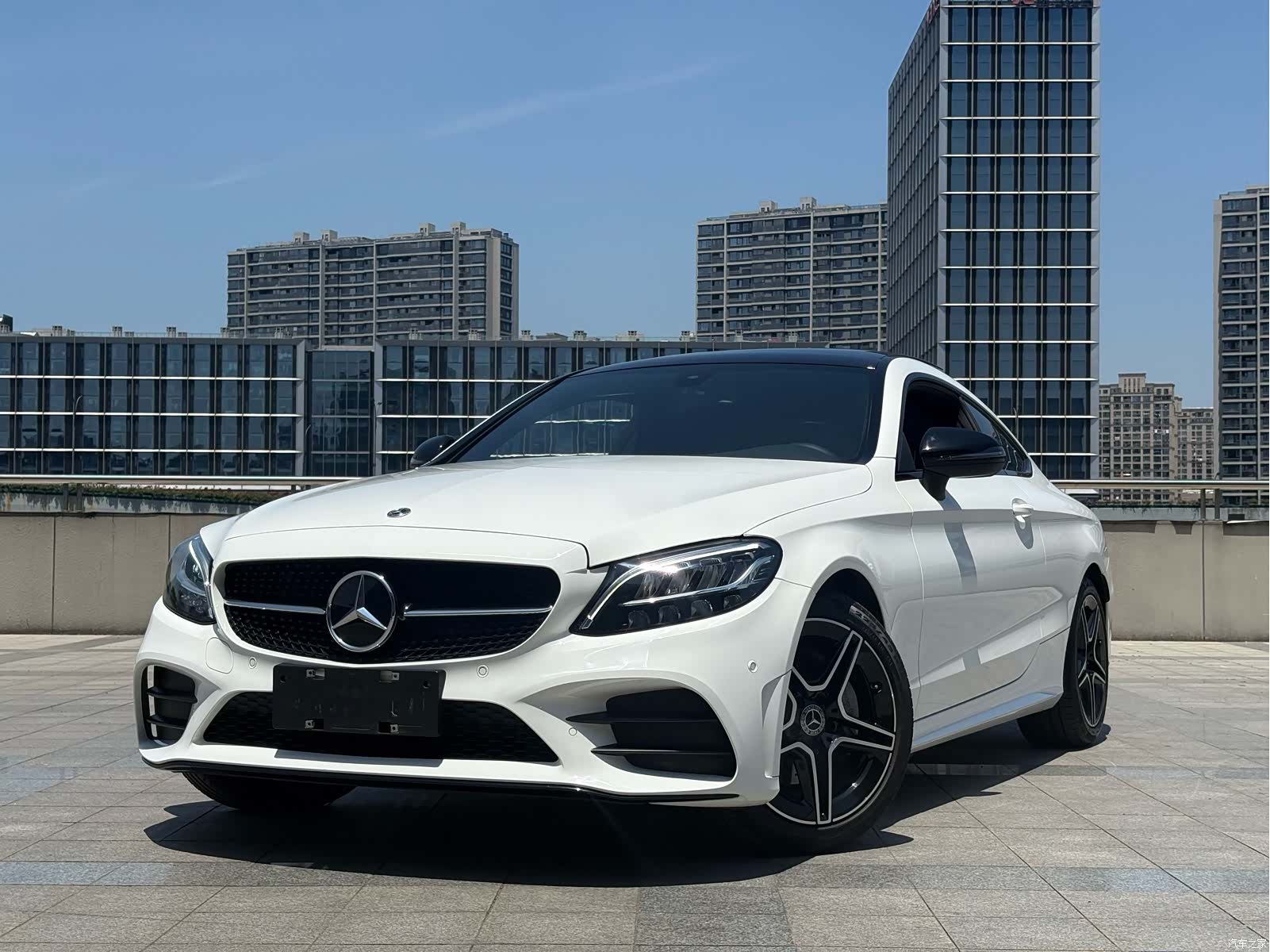 Mercedes-Benz C-Class, 2023 2