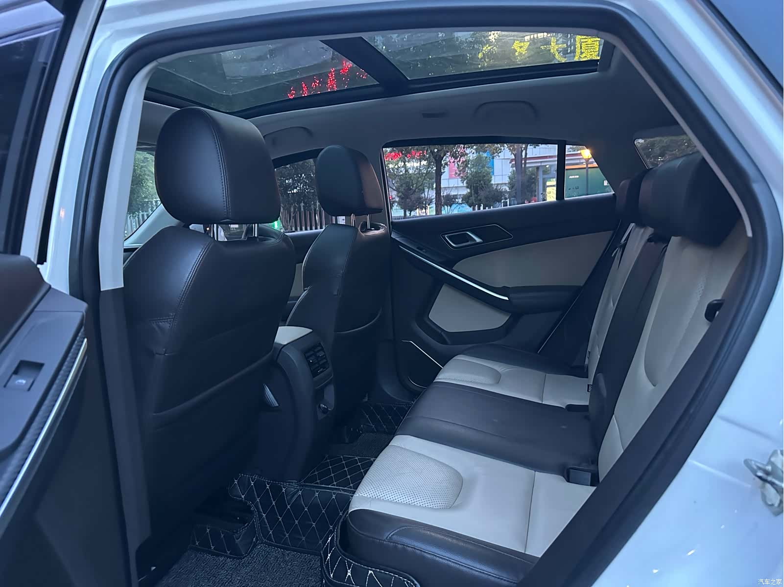 JMC S330, 2016 7