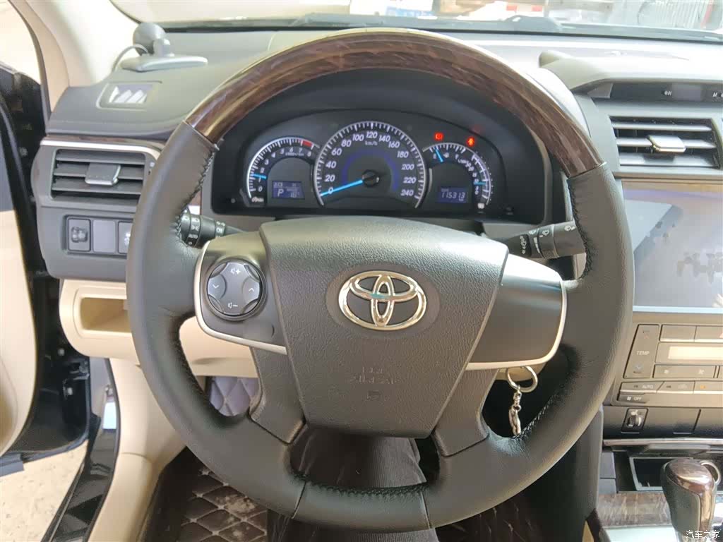 Toyota Camry, 2016 11