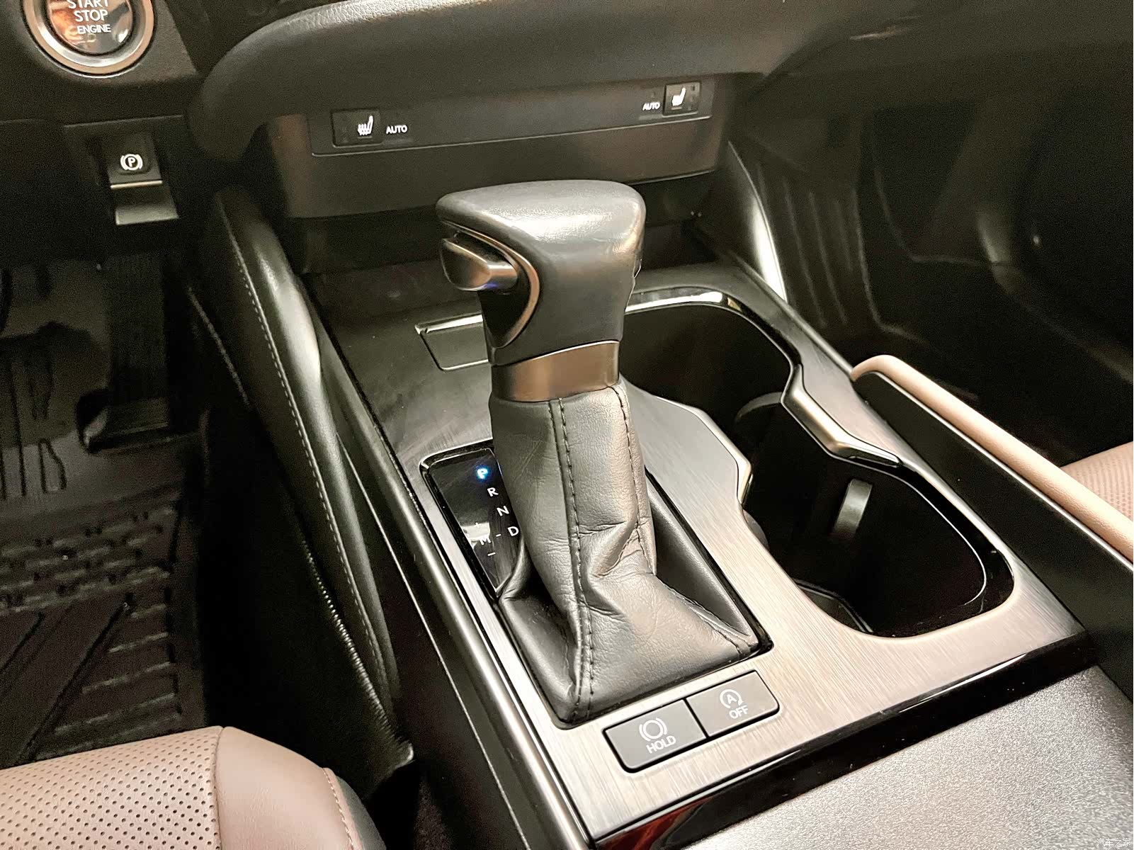 Lexus ES, 2024 8