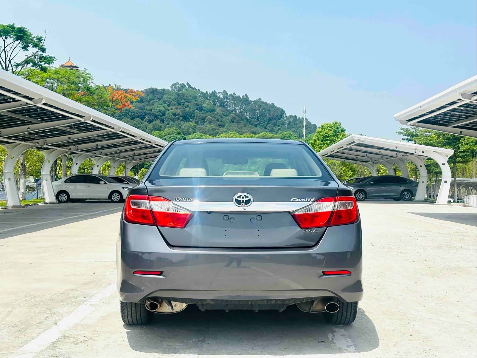 Toyota Camry, 2012 6