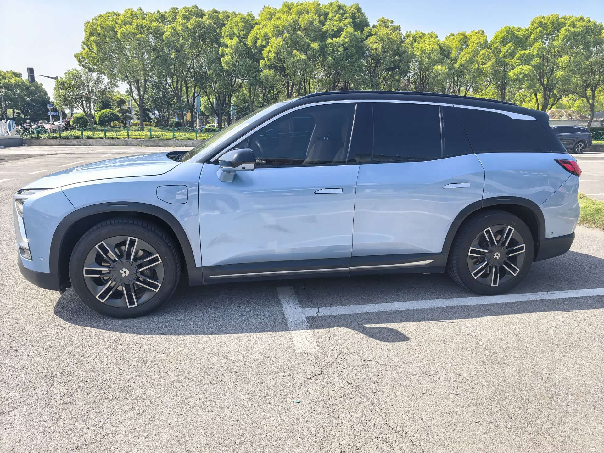 NIO ES8, 2019 9
