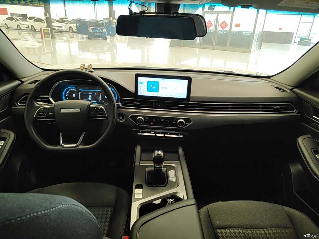 Jetour X70, 2022 10