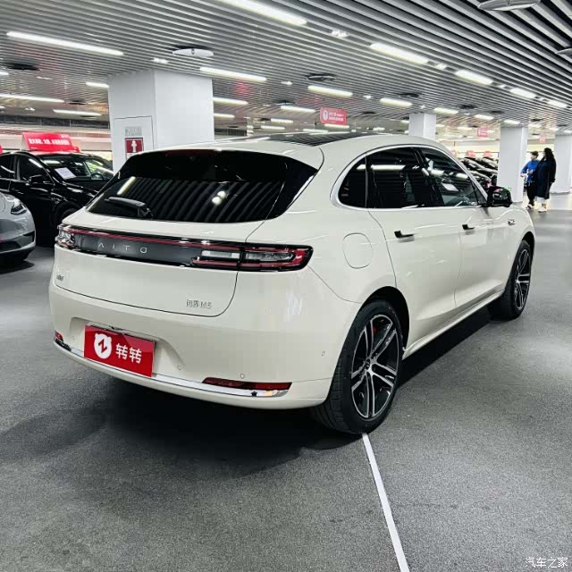 AITO M5, 2025 4