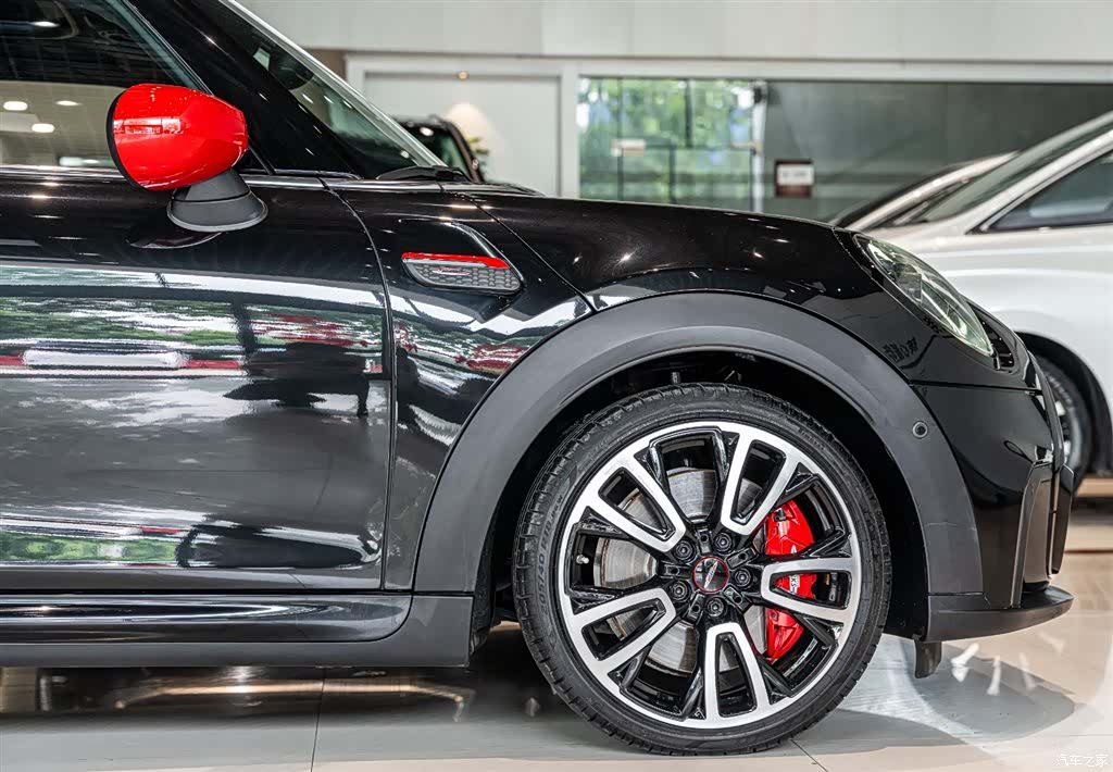 Mini Cooper, 2022 все фото