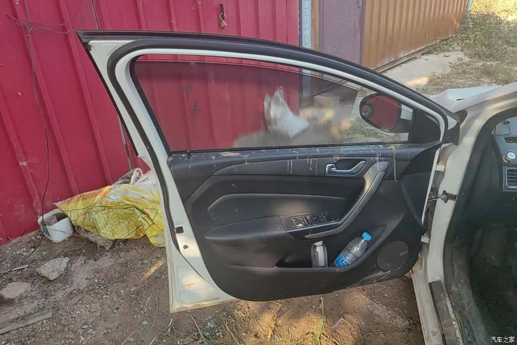 Chery 5, 2016 7