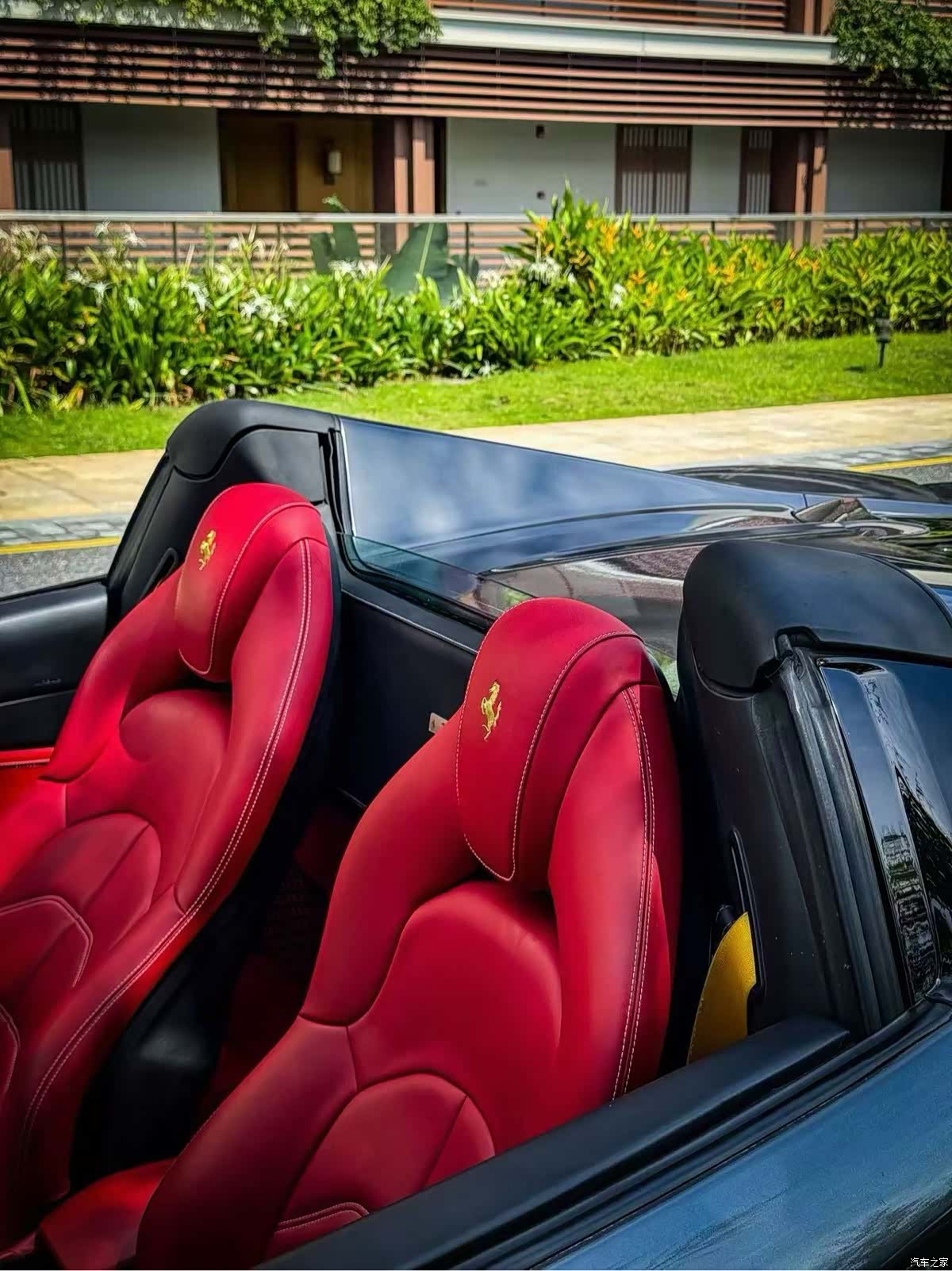 Ferrari 488, 2018 9