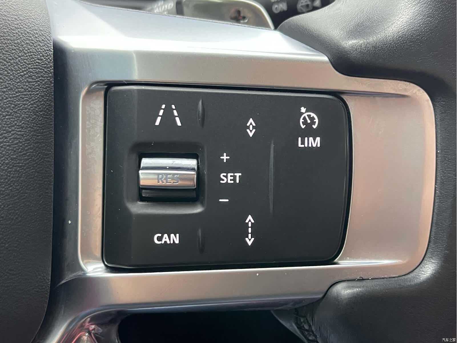 Land Rover Discovery, 2024 6