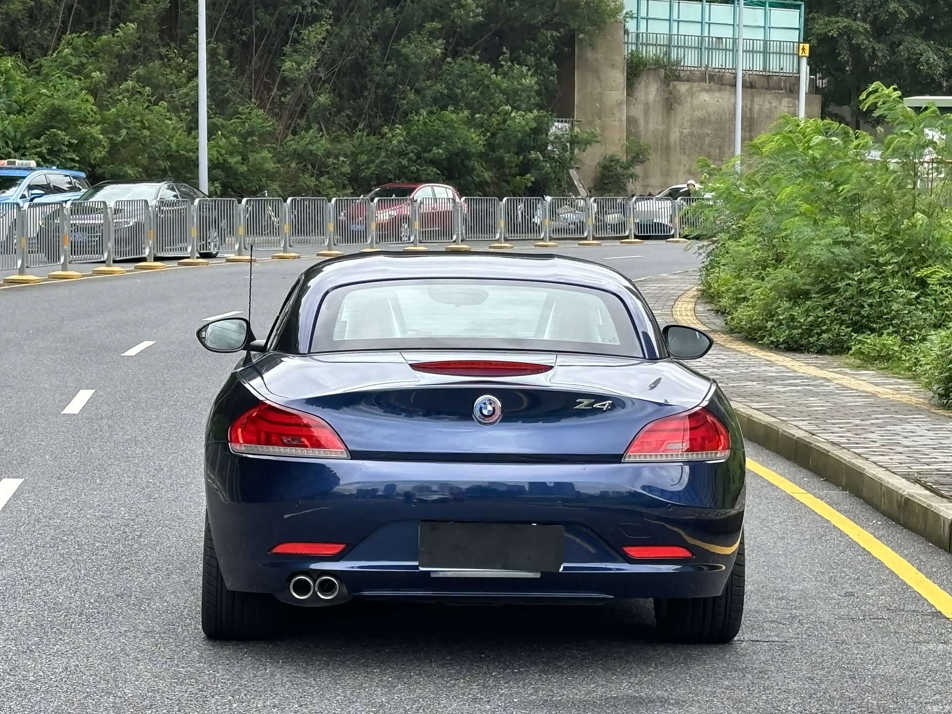 BMW Z4, 2015 23