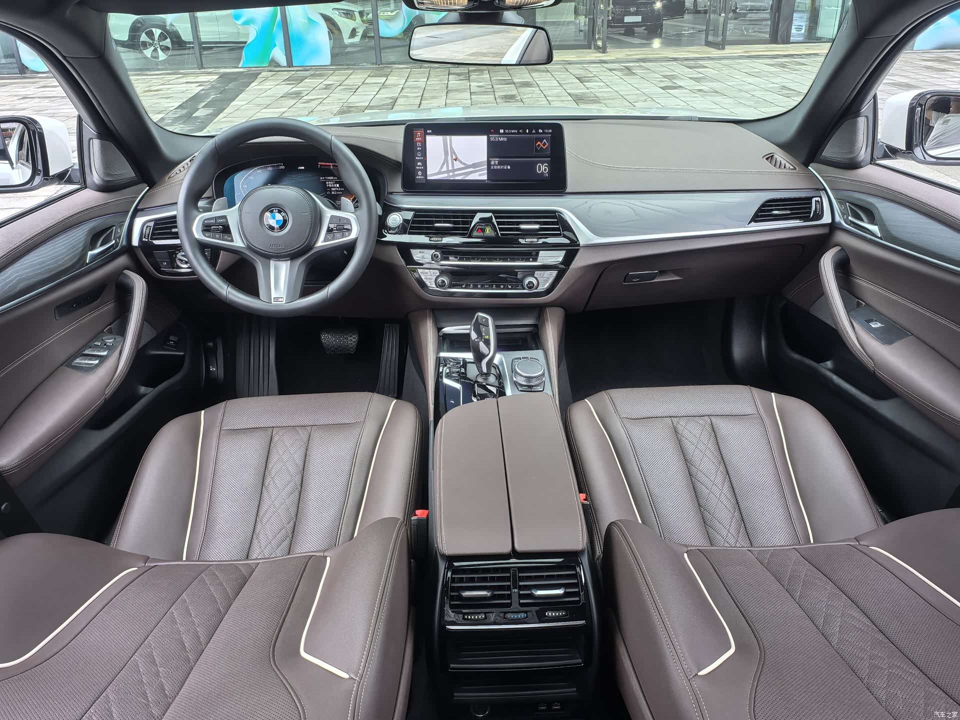 BMW 5 Series, 2021 17