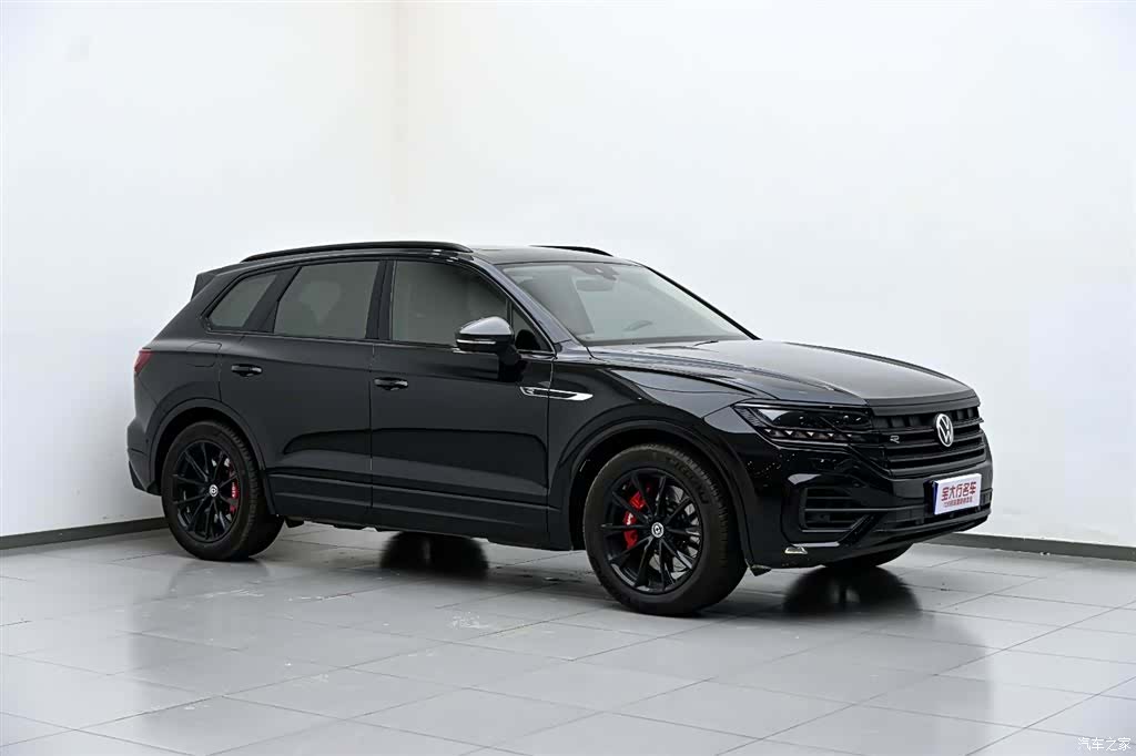 Volkswagen Touareg, 2023 4
