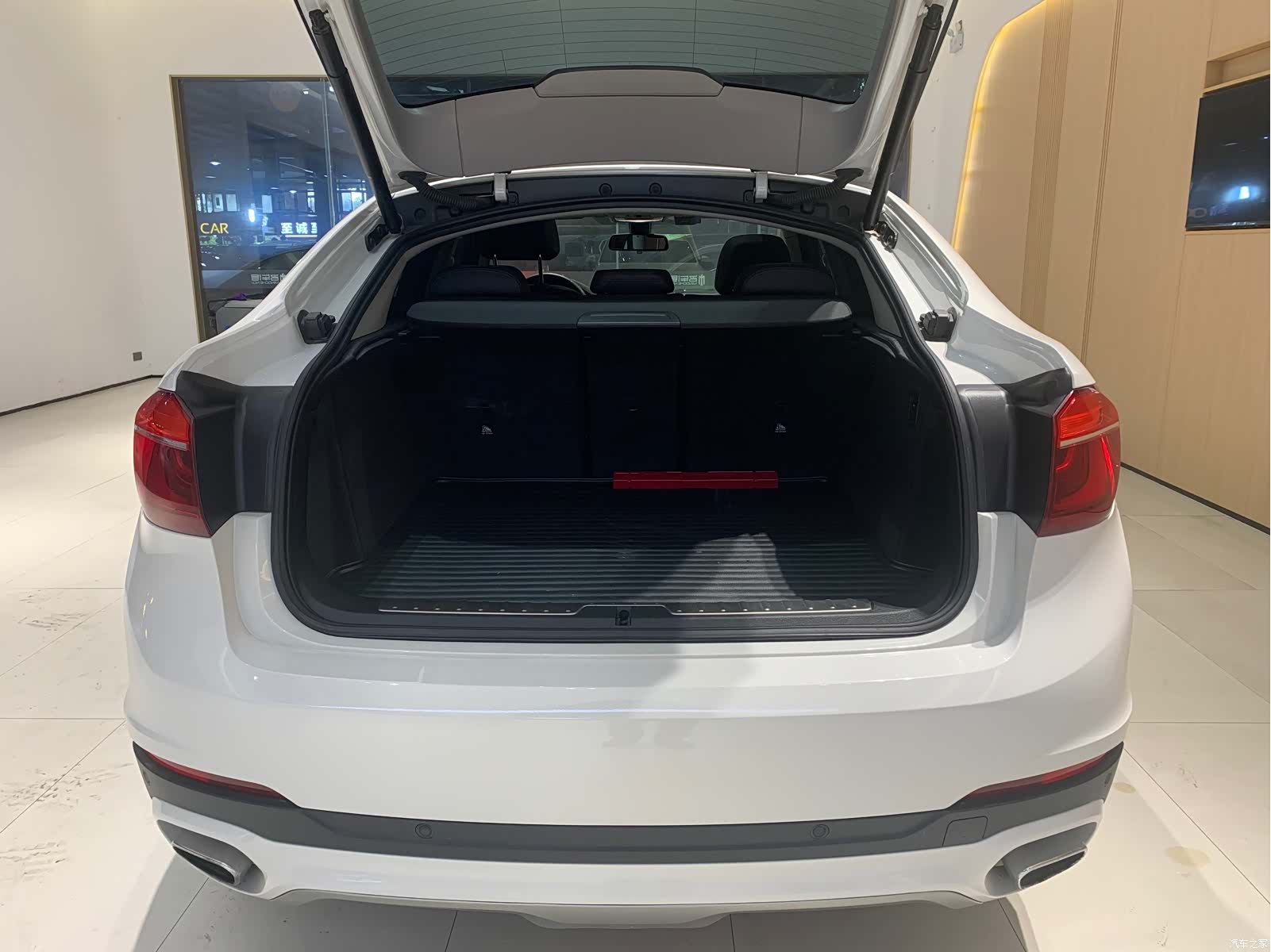 BMW X6, 2018 18