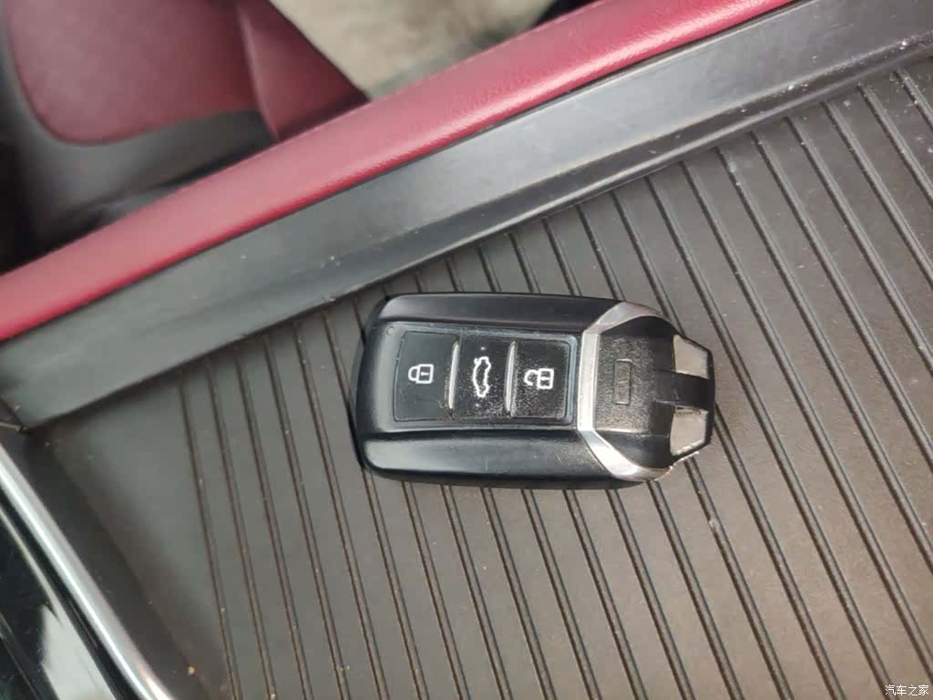 DongFeng AX7, 2021 9